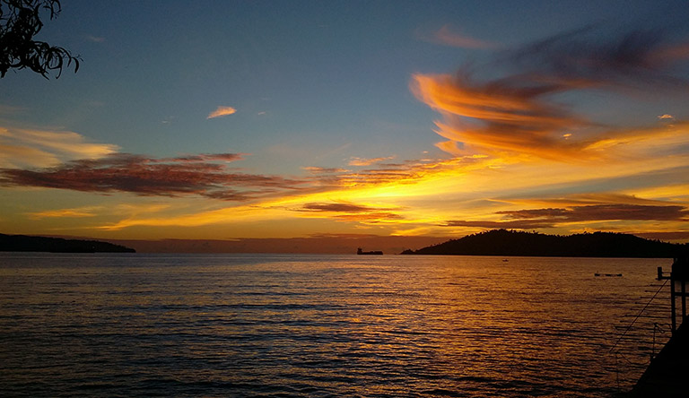 sunset-at-kota-kinabalu-malaysia